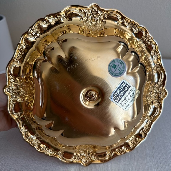 International Silver Company 24K Gold Plated Serving Bowl - Picture 4 of 10